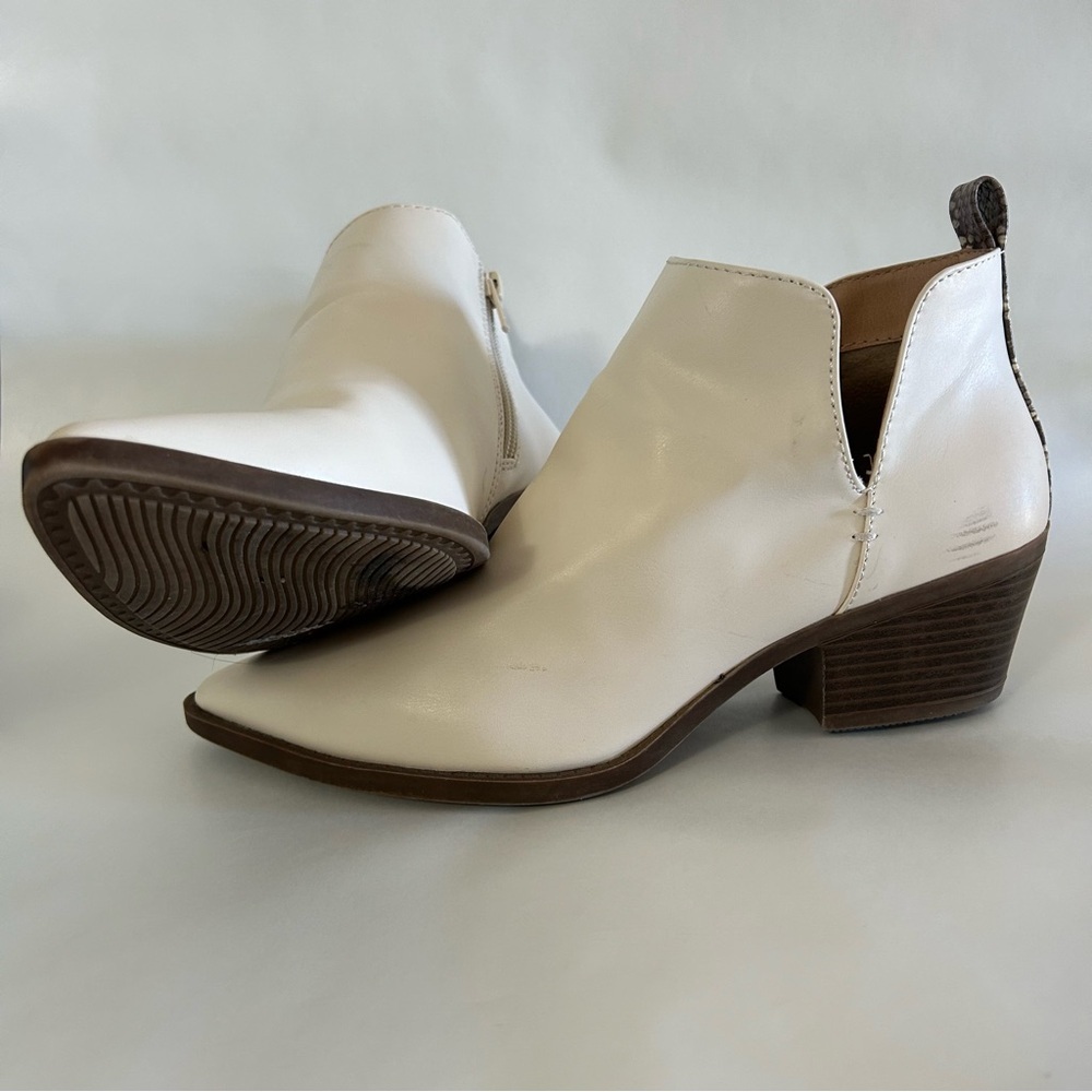 Time and Tru Ivory zip up ankle boots with snake print detail - Picture 6 of 10
